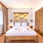 Elizya Boutique Hotel *