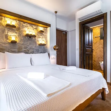 Elizya Boutique Hotel *